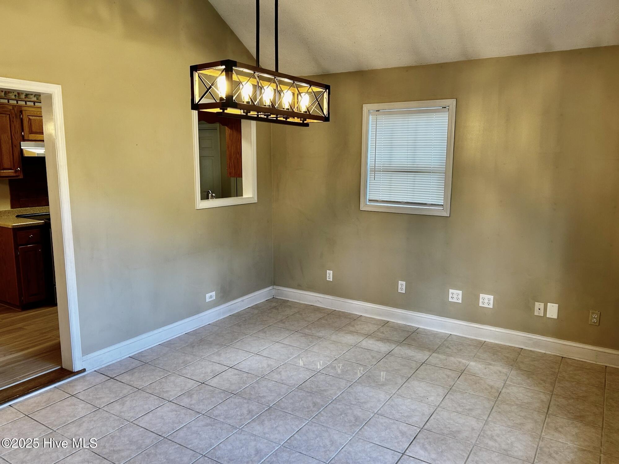 120 Parker Street Rockingham, NC 28379 - Photo 13 of 32 dining room