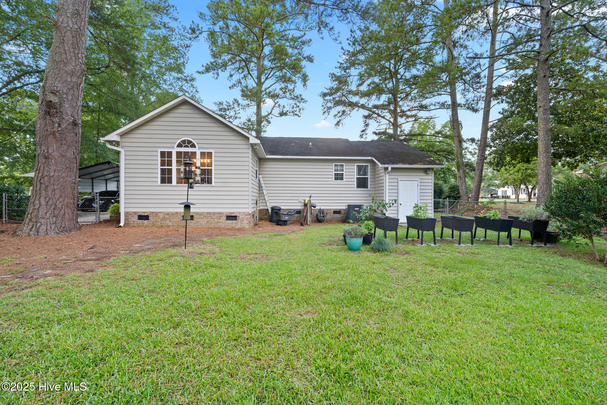 120 Parker Street Rockingham, NC 28379 - Photo 26 of 32 back of house