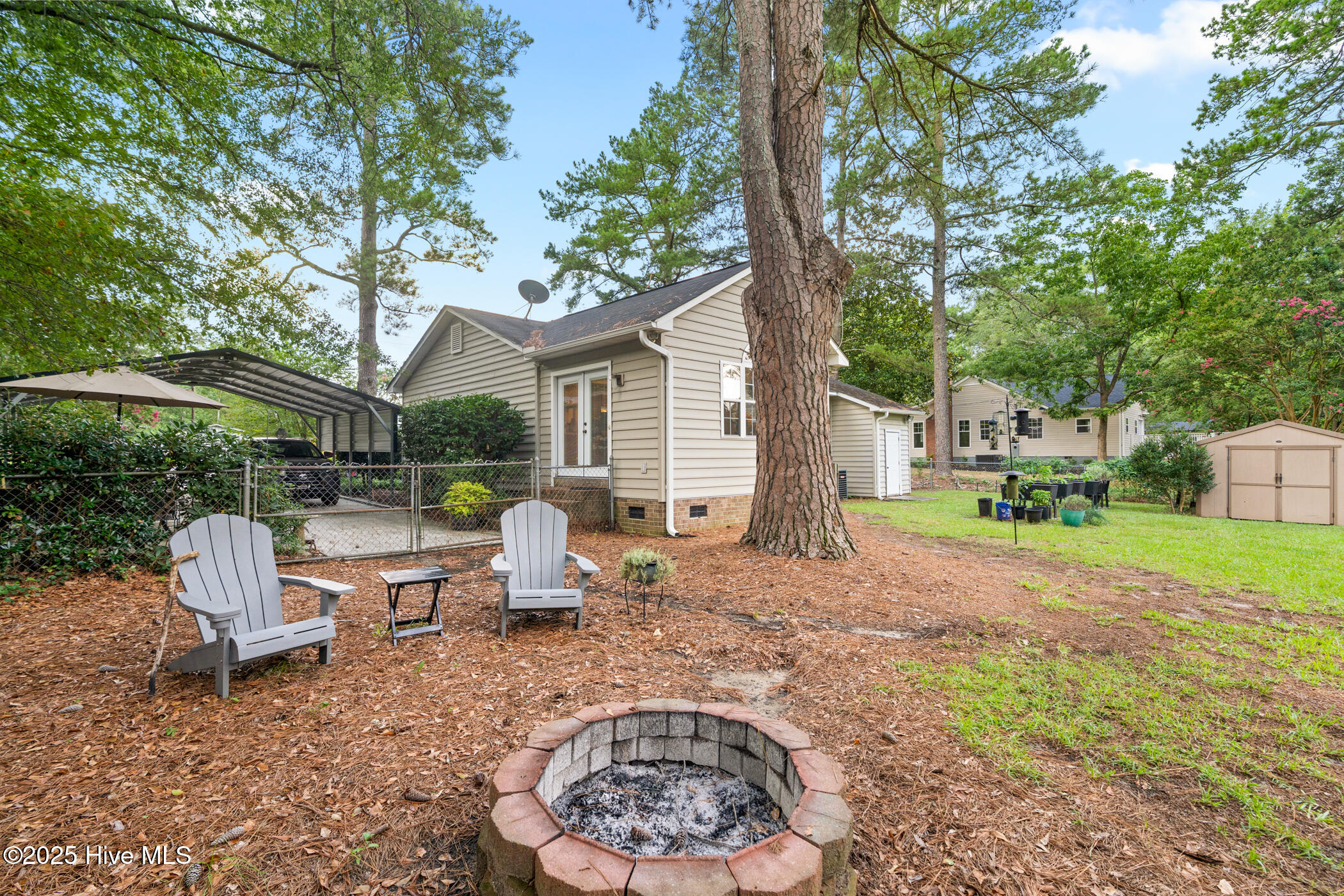 120 Parker Street Rockingham, NC 28379 - Photo 28 of 32 back yard