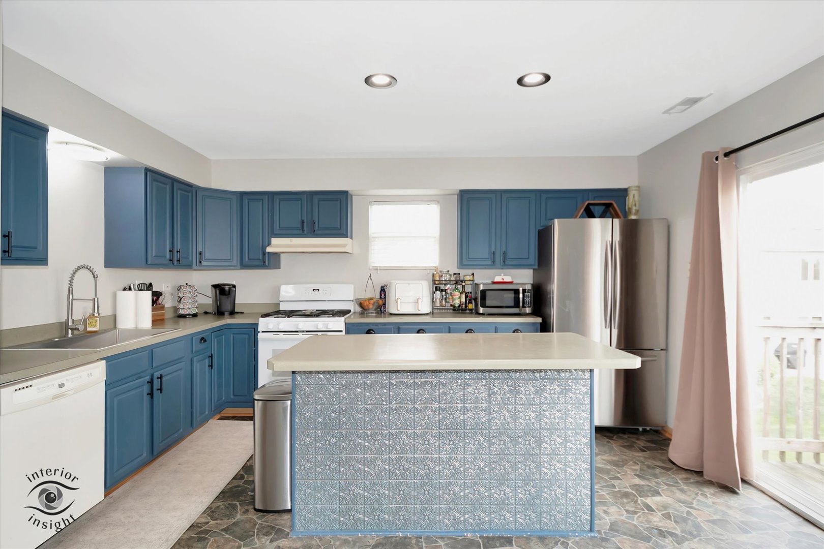 1372 Fox Hound Trail Beecher, IL 60401 - Photo 9 of 24