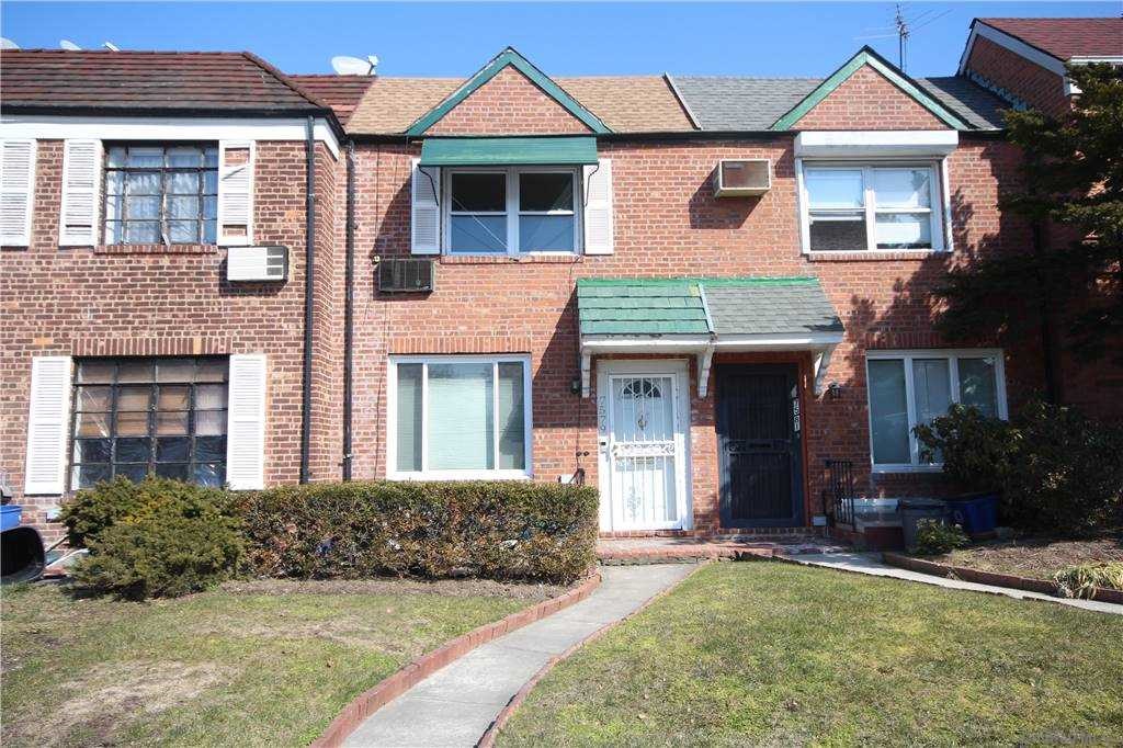 7579 Utopia Parkway, Queens, NY 11366 Compass