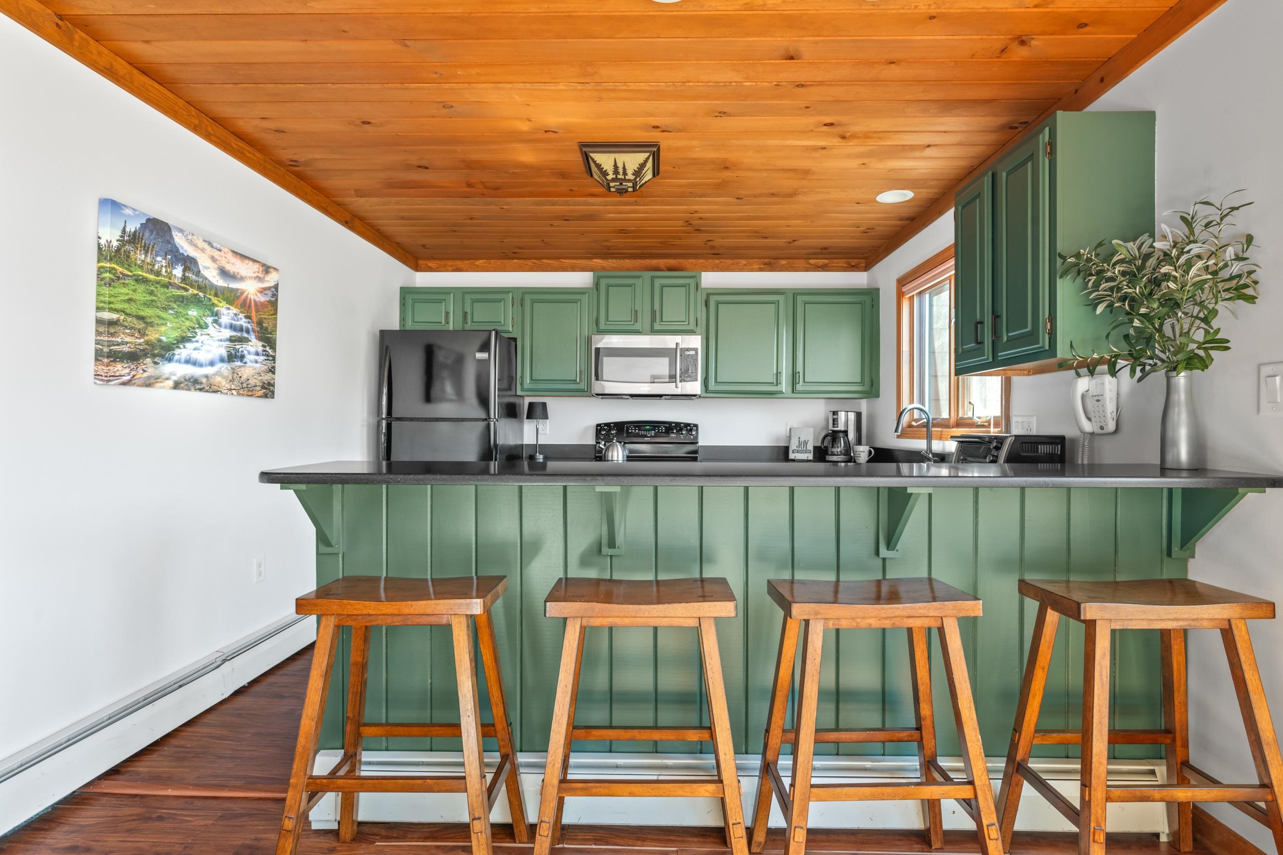 527 Hannah Loop, Unit 58 Carroll, NH 03595 - Photo 11 of 43