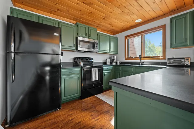 $779,000 | 527 Hannah Loop, Unit 58, Carroll, NH 03595