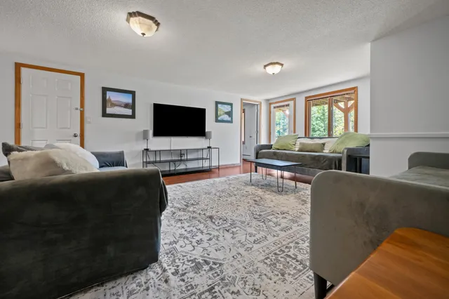 $779,000 | 527 Hannah Loop, Unit 58, Carroll, NH 03595