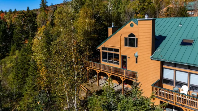 $779,000 | 527 Hannah Loop, Unit 58, Carroll, NH 03595