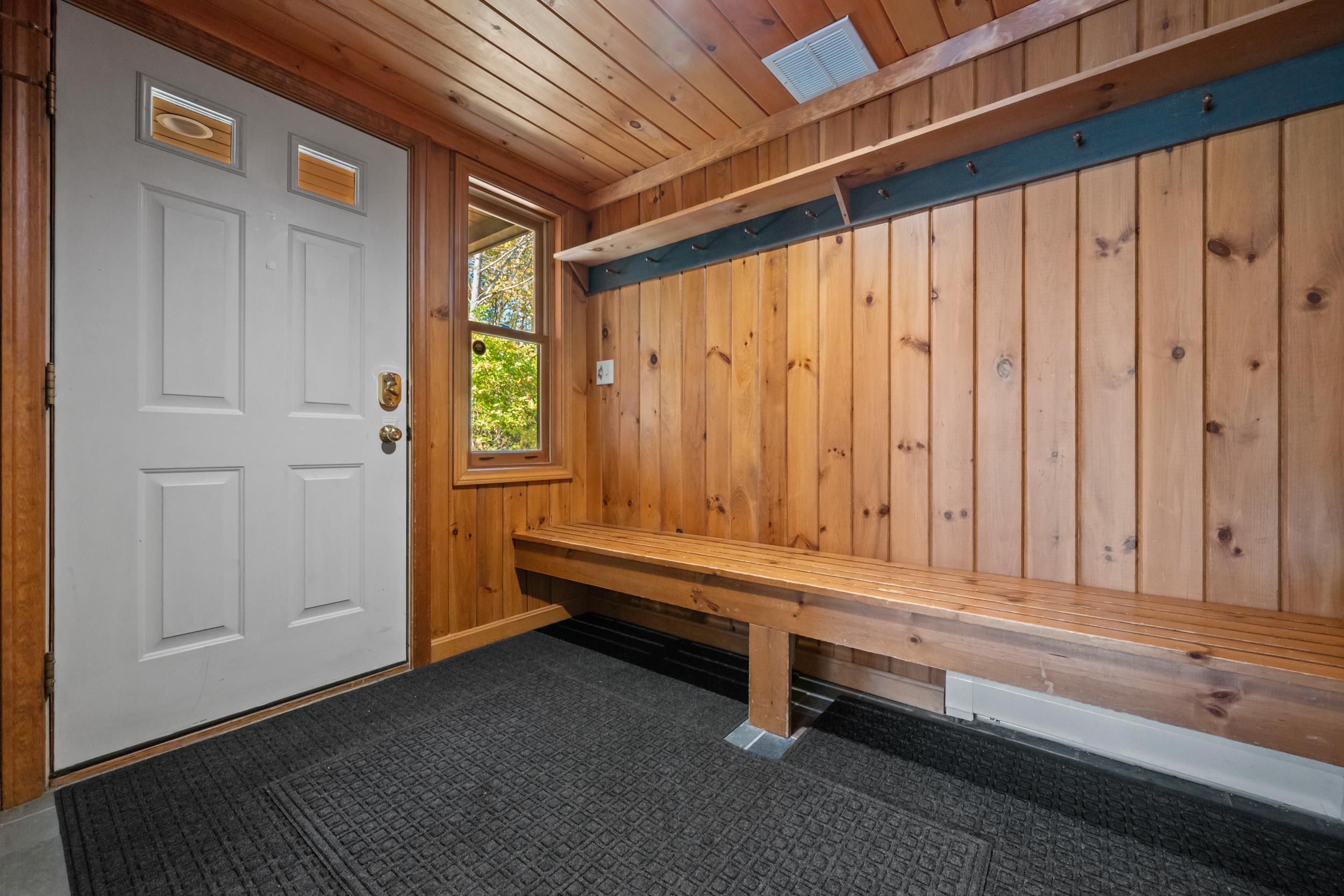 527 Hannah Loop, Unit 58 Carroll, NH 03595 - Photo 8 of 43