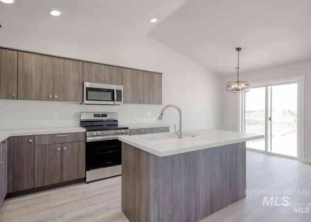 $1,550 | 6495 South Banded Eagle Way, Boise, ID 83709