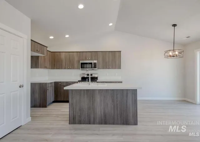 $1,550 | 6495 South Banded Eagle Way, Boise, ID 83709