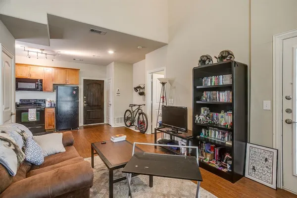 $207,000 | 2410 South 2nd Street, Waco, TX 76706