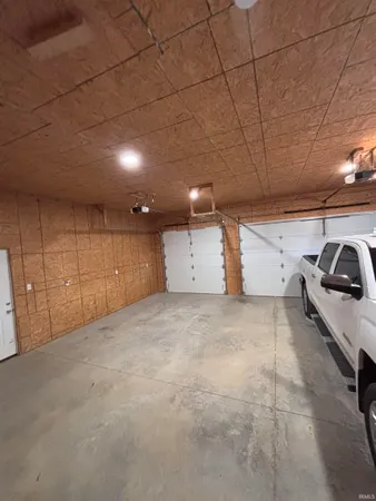 $499,900 | 2267 Old Highway 60 West, Mitchell, IN 47446