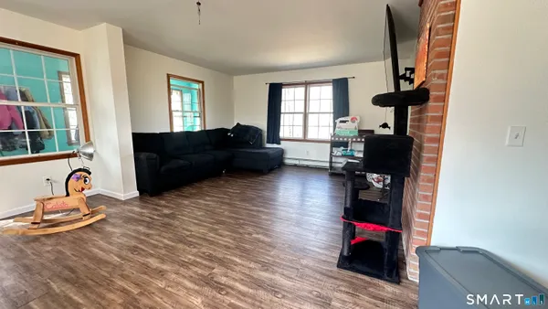 $350,000 | 512 Brook Road, Scotland, CT 06247