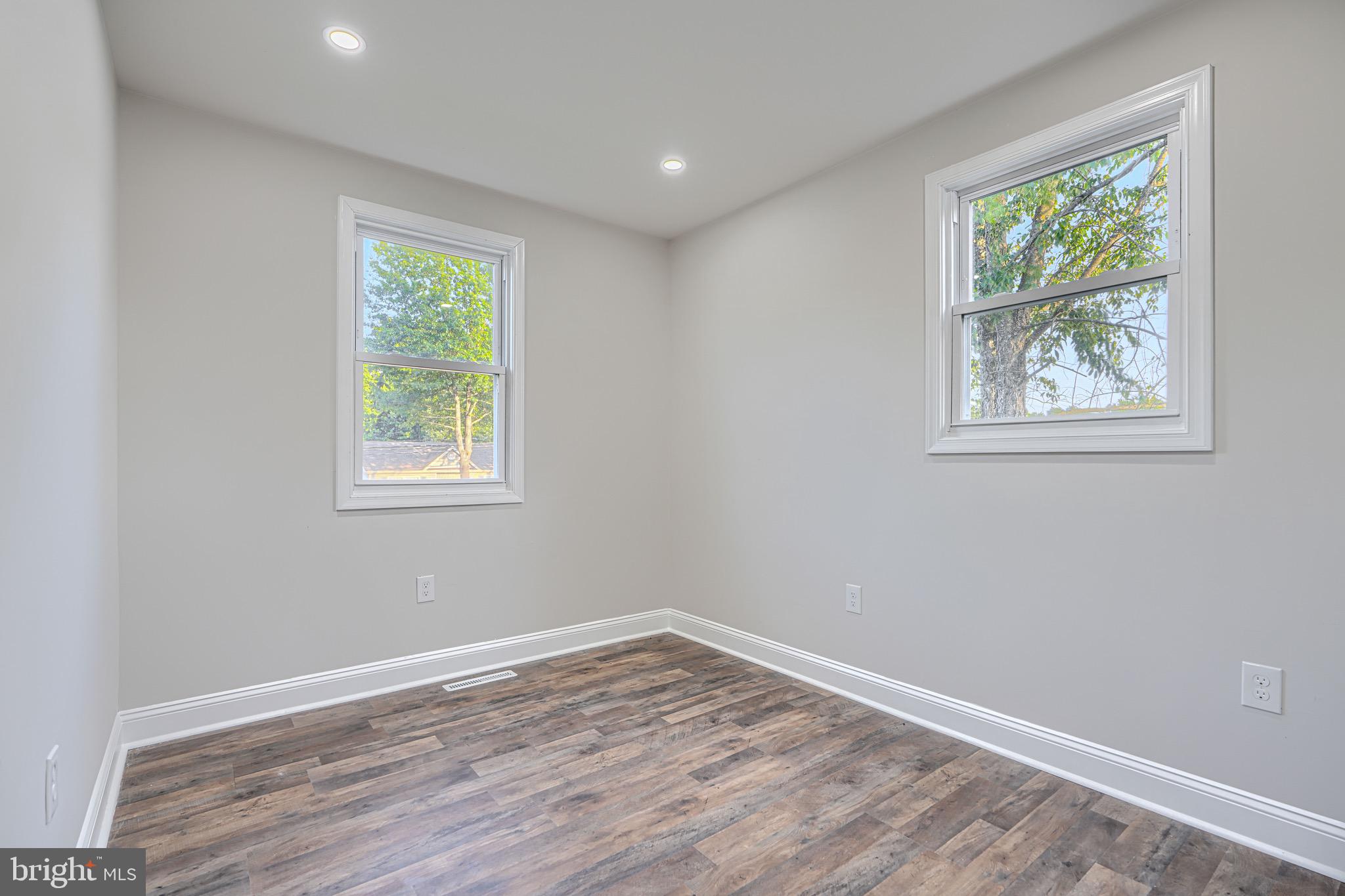 7518 Harmans Road Harmans, MD 21077 - Photo 17 of 42