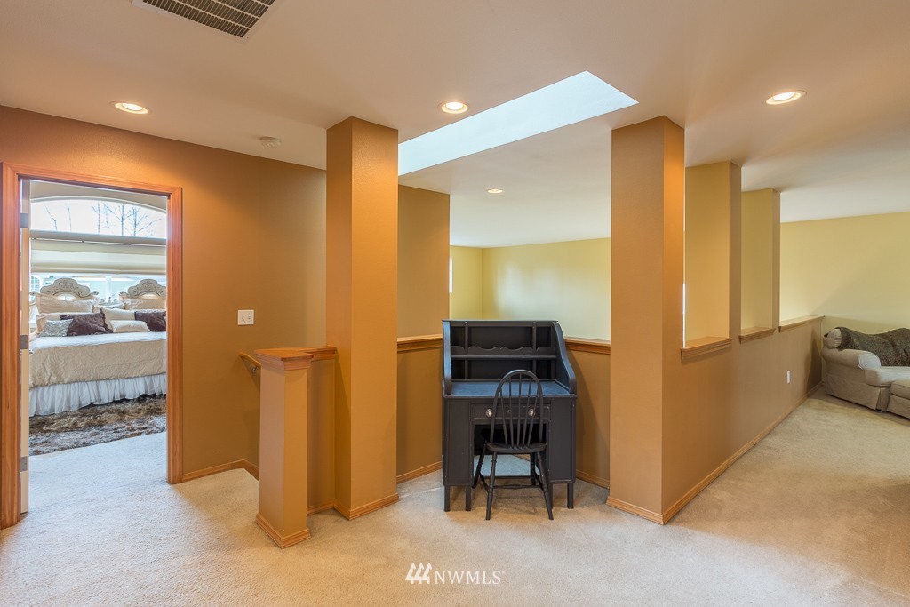 4616 152nd Place Southeast Bothell, WA 98012 - Photo 16 of 25