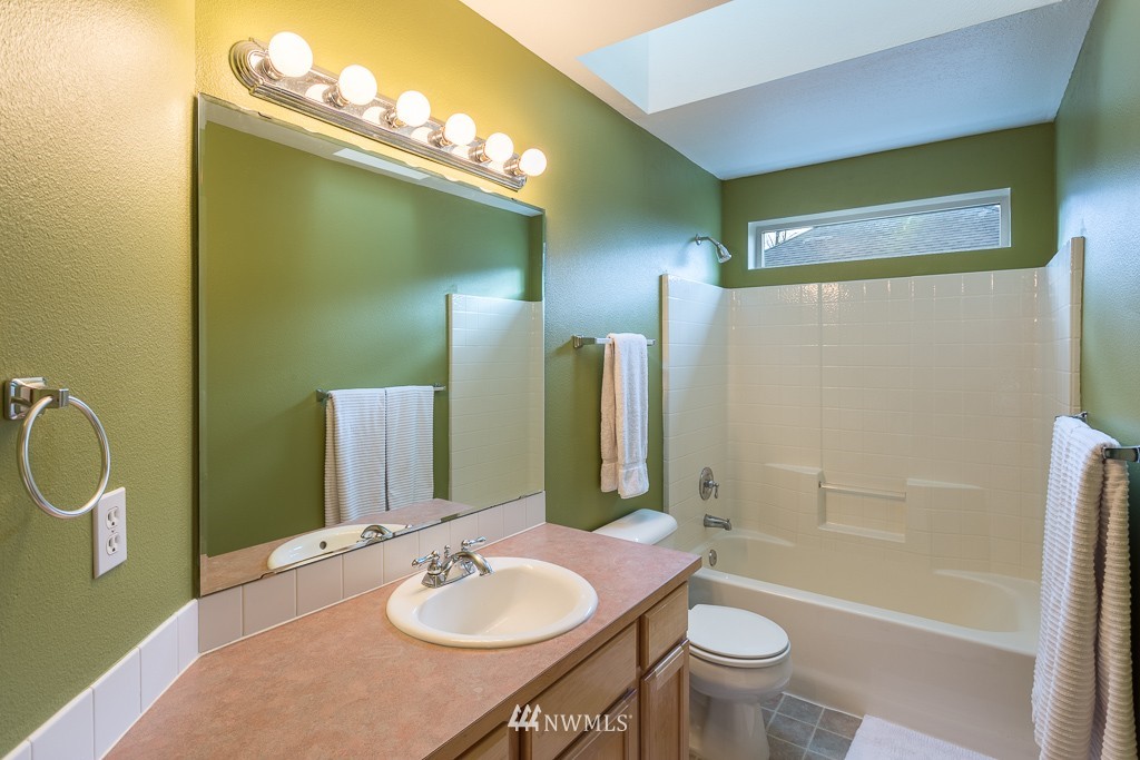 4616 152nd Place Southeast Bothell, WA 98012 - Photo 17 of 25