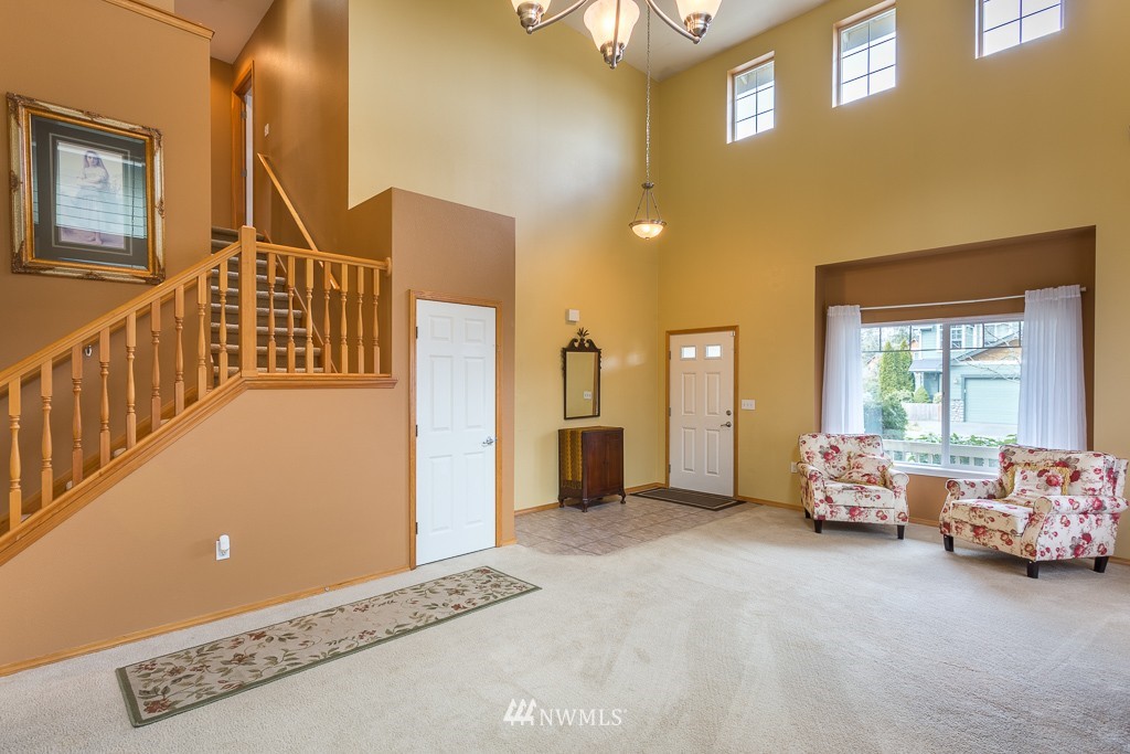 4616 152nd Place Southeast Bothell, WA 98012 - Photo 3 of 25