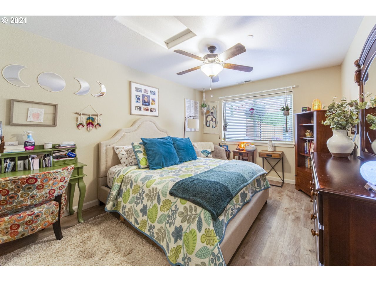 424 Walnut Way Silverton, OR 97381 - Photo 12 of 32 Gallery Image 12