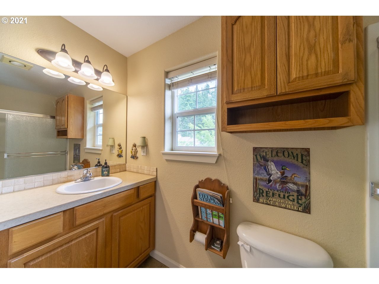 424 Walnut Way Silverton, OR 97381 - Photo 23 of 32 Gallery Image 23