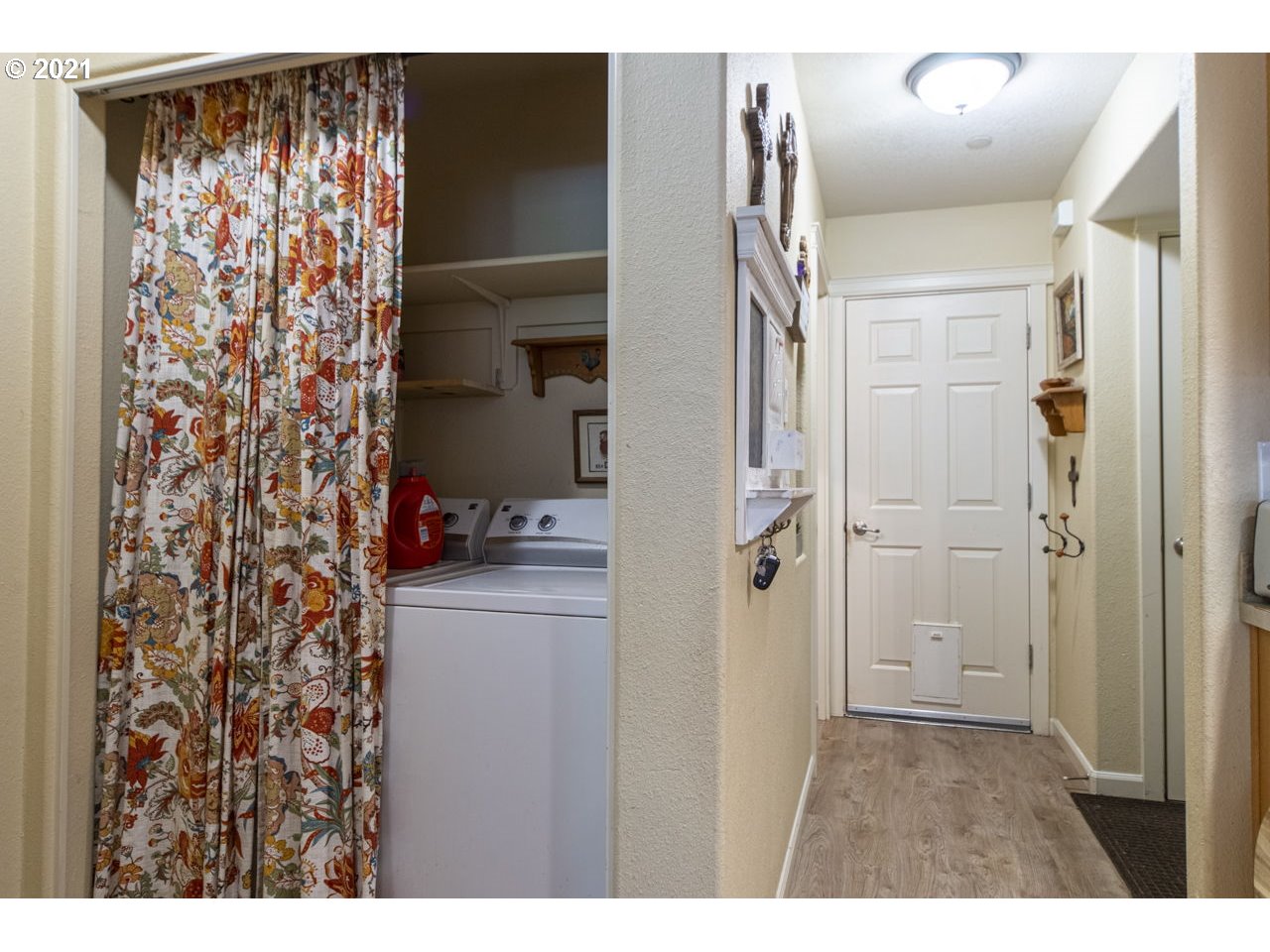 424 Walnut Way Silverton, OR 97381 - Photo 28 of 32 Gallery Image 28