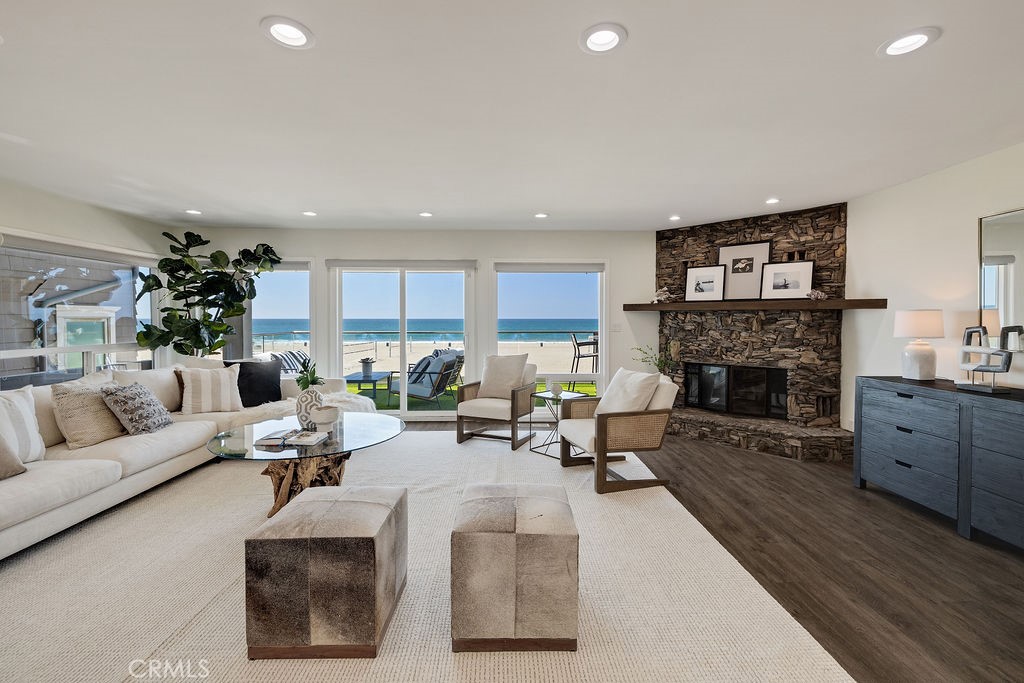 304 The Strand Manhattan Beach, CA 90266 - Photo 19 of 45