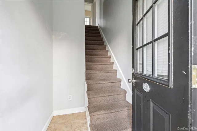 $2,500 | 68 South 2nd Street, Unit 2, Bethpage, NY 11714