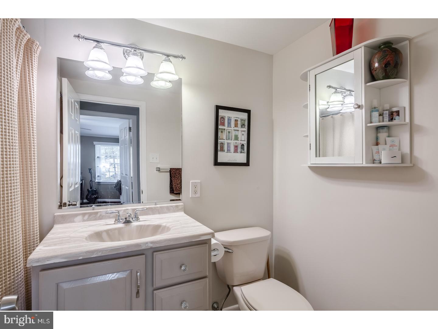 425 Pelham Road Cherry Hill, NJ 08034 - Photo 17 of 25 Gallery Image 17