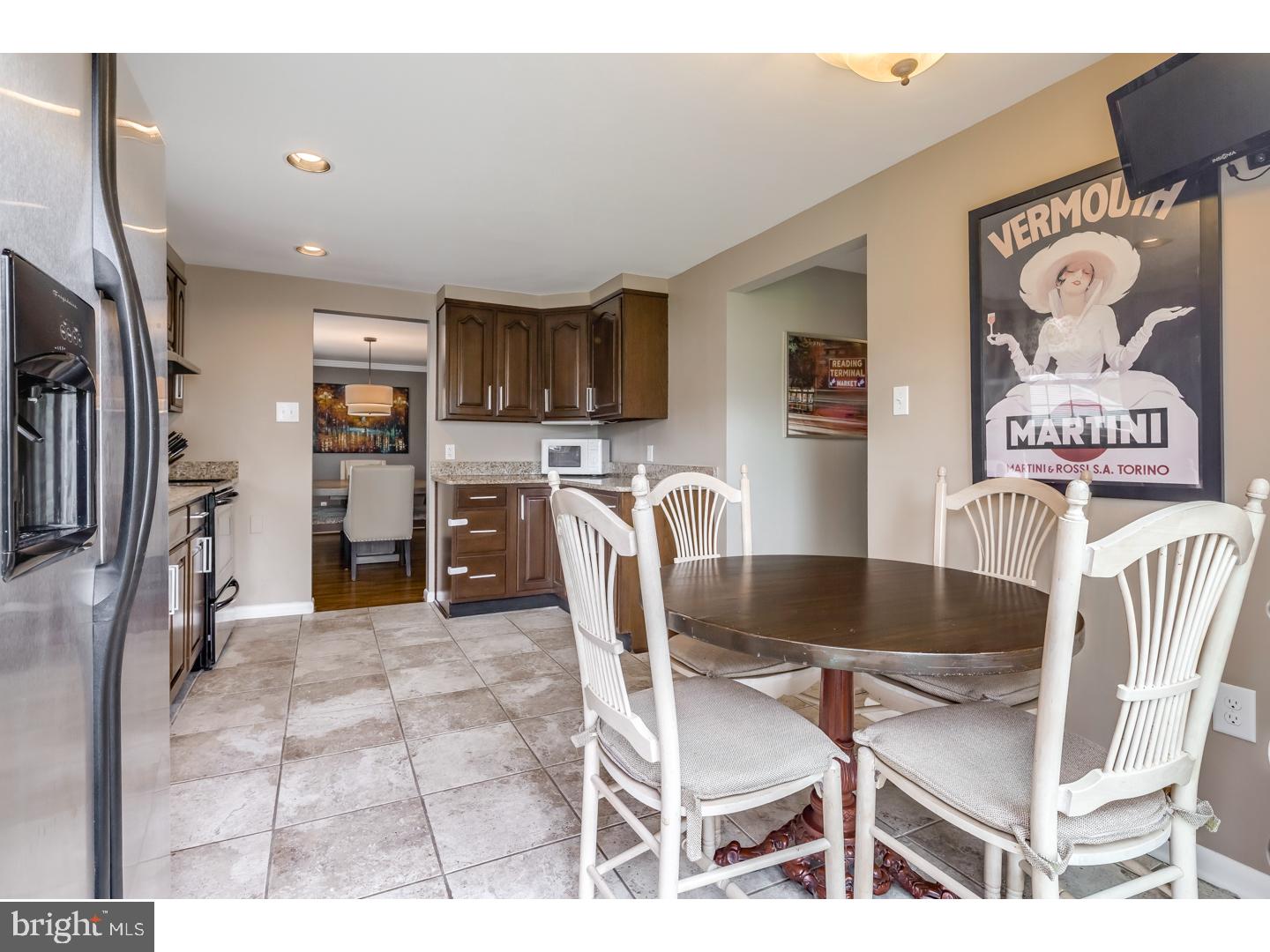 425 Pelham Road Cherry Hill, NJ 08034 - Photo 7 of 25 Gallery Image 7