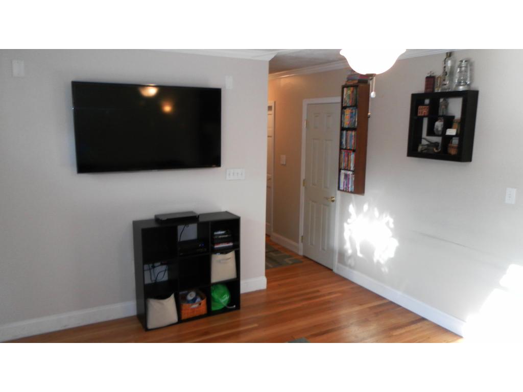 18 Birch Hill Road Hooksett, NH 03106 - Photo 11 of 36