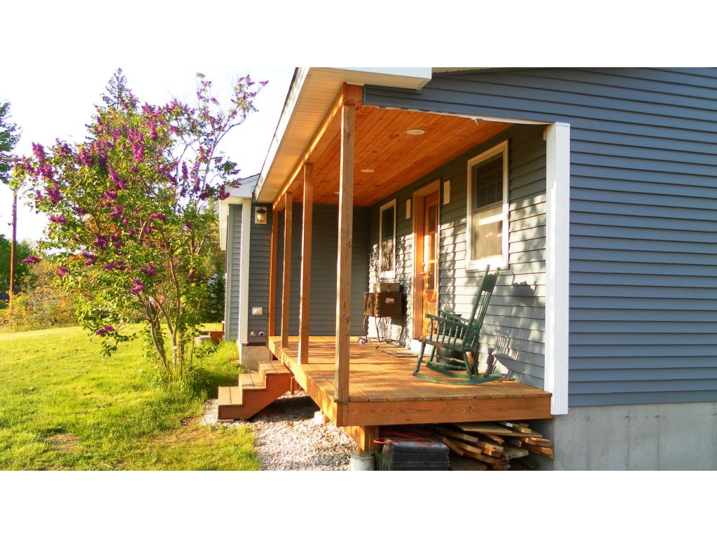 18 Birch Hill Road Hooksett, NH 03106 - Photo 3 of 36