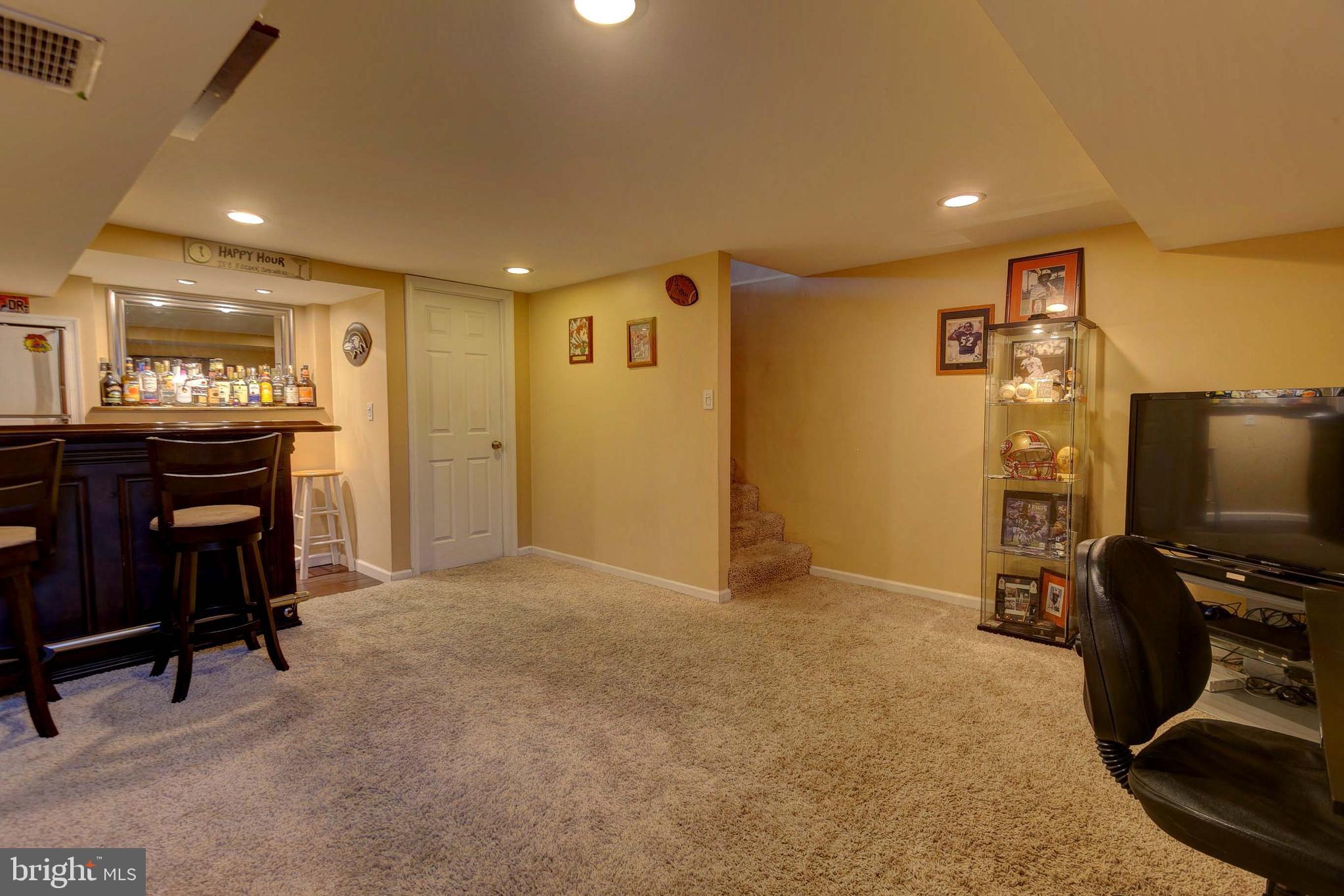 315 Torner Road Baltimore, MD 21221 - Photo 25 of 35 Bar does not convey