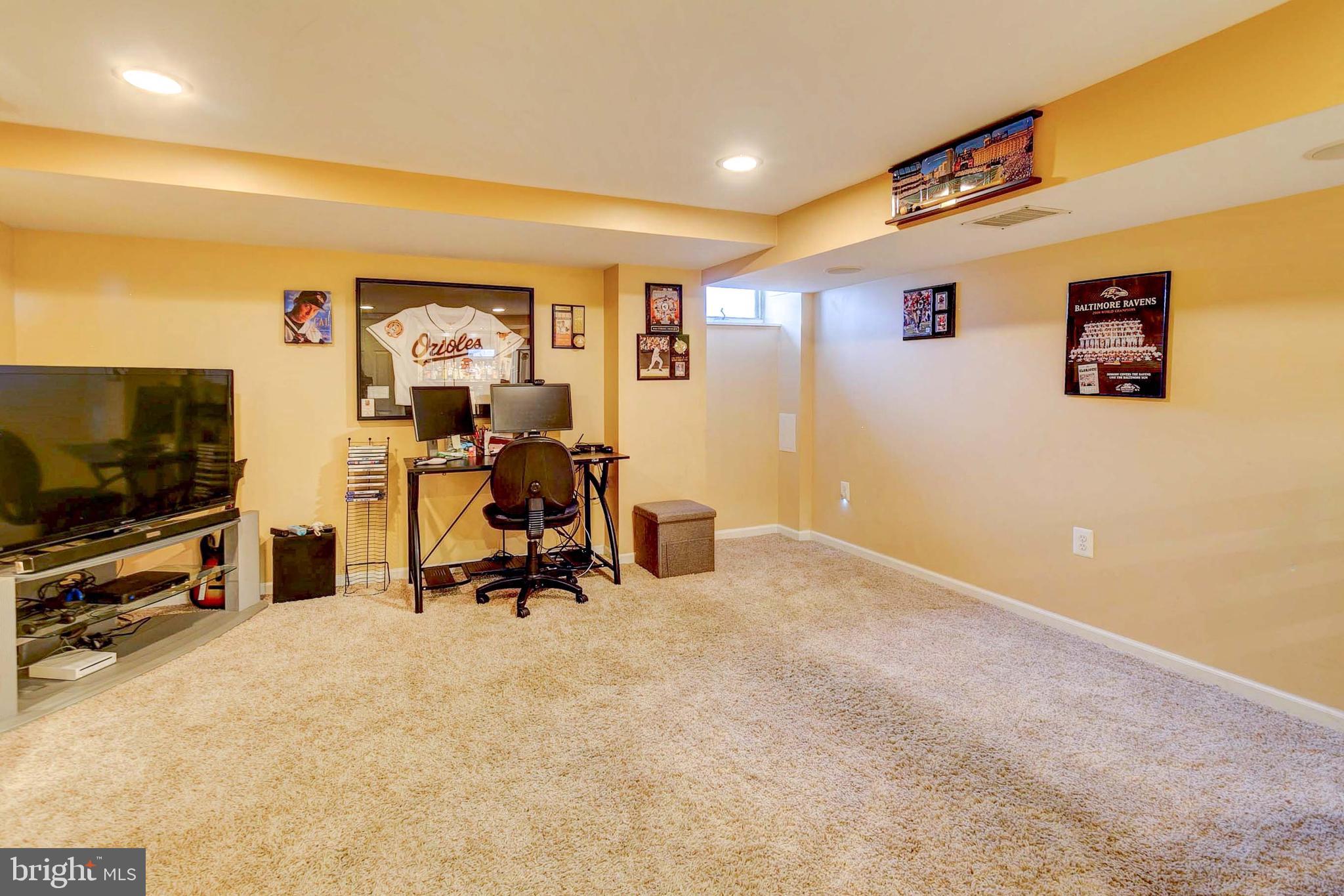 315 Torner Road Baltimore, MD 21221 - Photo 27 of 35