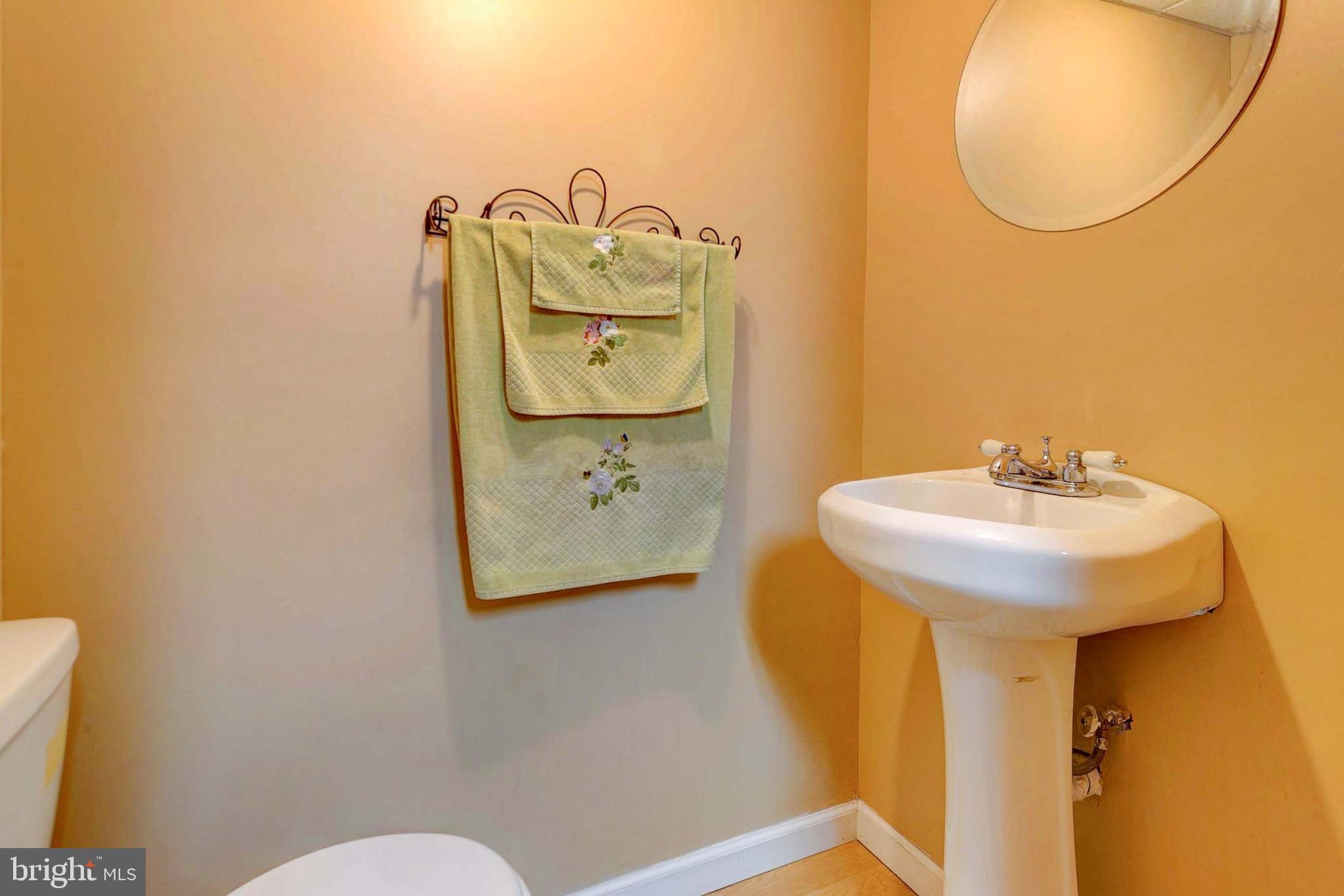 315 Torner Road Baltimore, MD 21221 - Photo 28 of 35 1/2 bath in lower level
