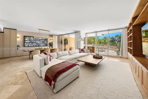 $6,900,000 | 785 Crandon Boulevard, Unit 205/305, Key Biscayne, FL 33149