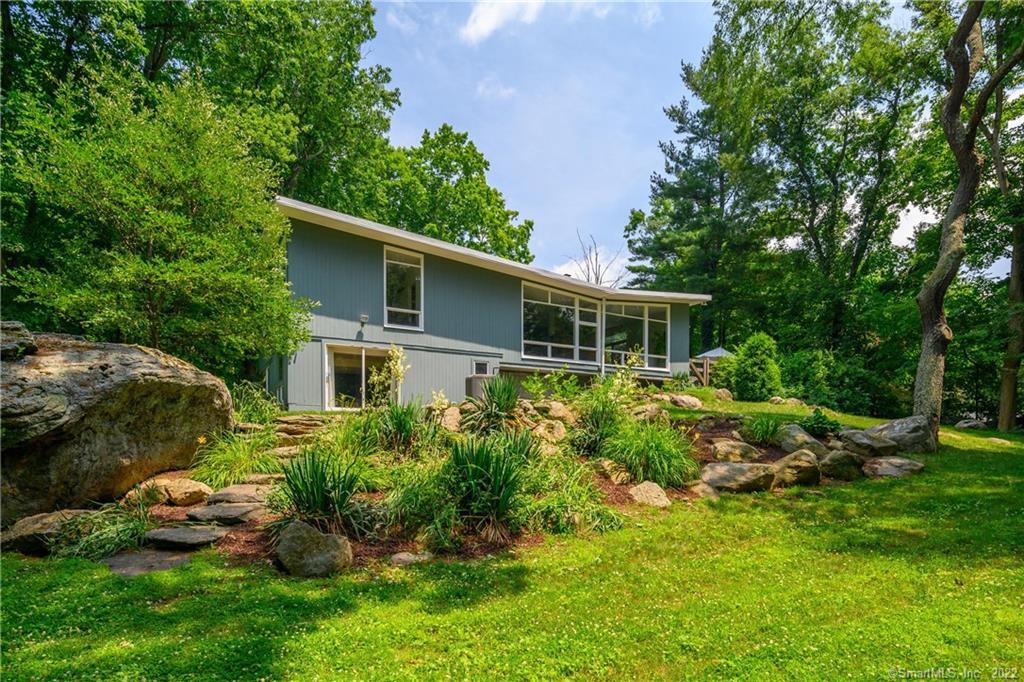 7 Zinn Road Danbury, CT 06811 - Photo 1 of 1 Gallery Image 1