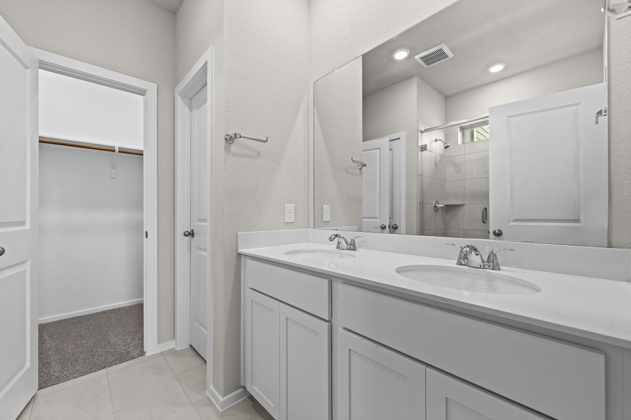 2914 Wind Cave Lane Rosharon, TX 77583 - Photo 15 of 27 Gallery Image 15