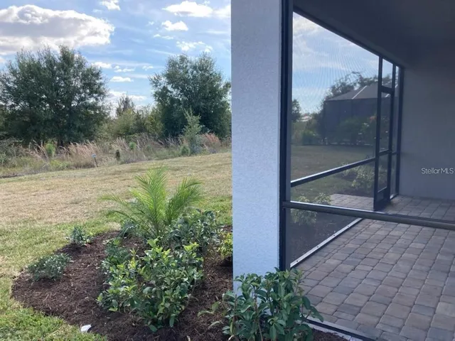 $2,885 | 6515 Clairborne Lane, Bradenton, FL 34211