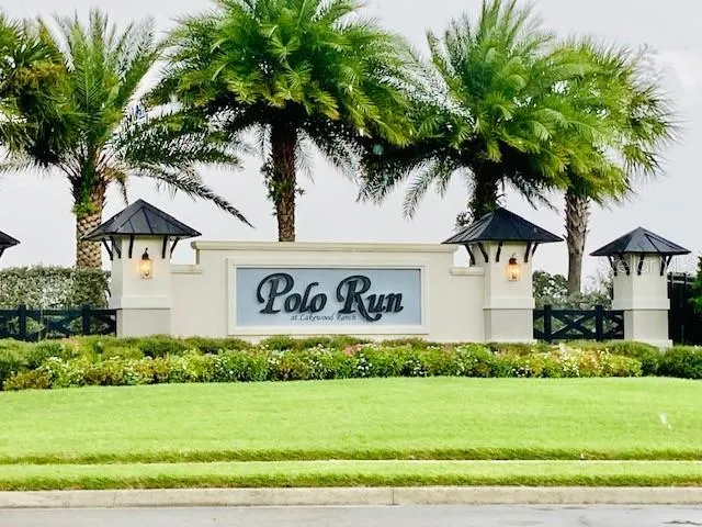 $2,885 | 6515 Clairborne Lane, Bradenton, FL 34211