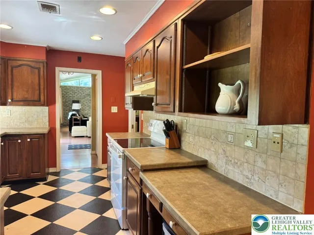 $3,000 | 2667 Washington Lane, Bethlehem, PA 18015