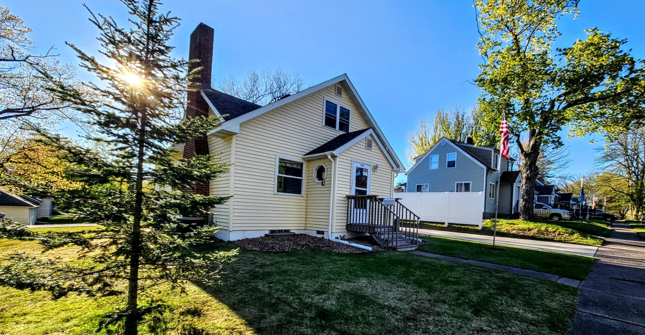 443 Morrison Street Mora, MN 55051 - Photo 1 of 24