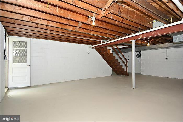1903 Hillcrest Road Baltimore, MD 21207 - Photo 25 of 27 Basement