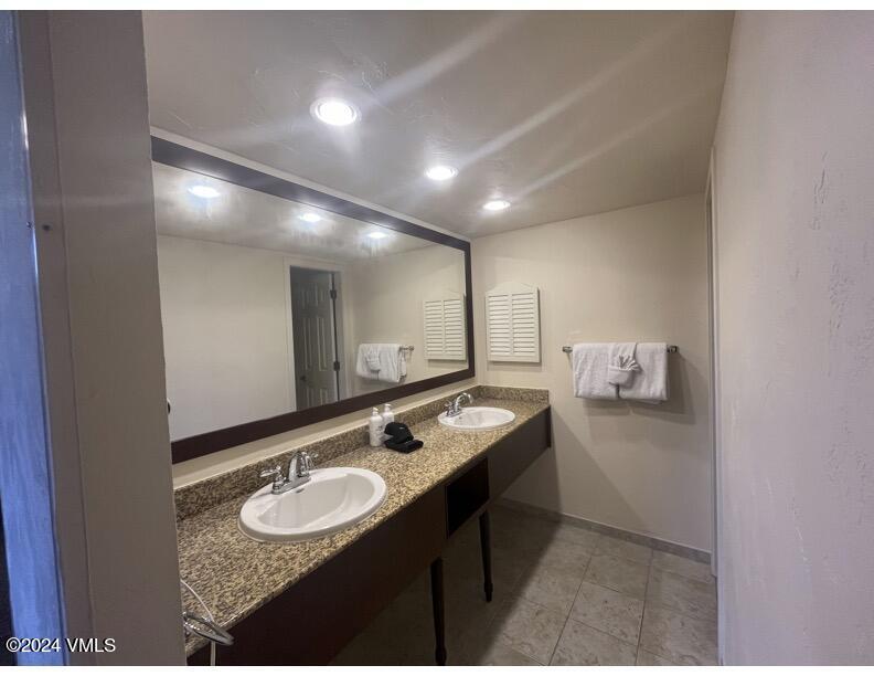 1020 Vail View Drive, Unit 340828 Vail, CO 81657 - Photo 13 of 26 3408 loft bathroom