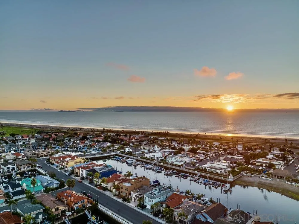 4 GingerTree Lane Coronado, CA 92118 - Photo 52 of 54 an aerial view of multiple house