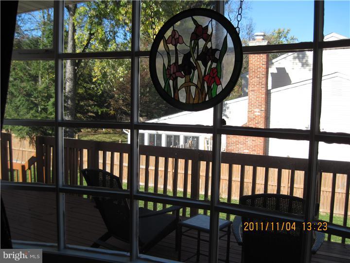 1924 Kings Point Road Cherry Hill, NJ 08003 - Photo 6 of 19 Living Room