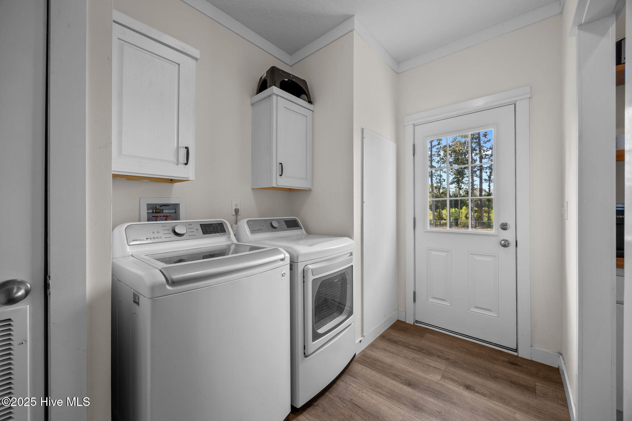 2006 Craft Road Walstonburg, NC 27888 - Photo 15 of 43 laundry room