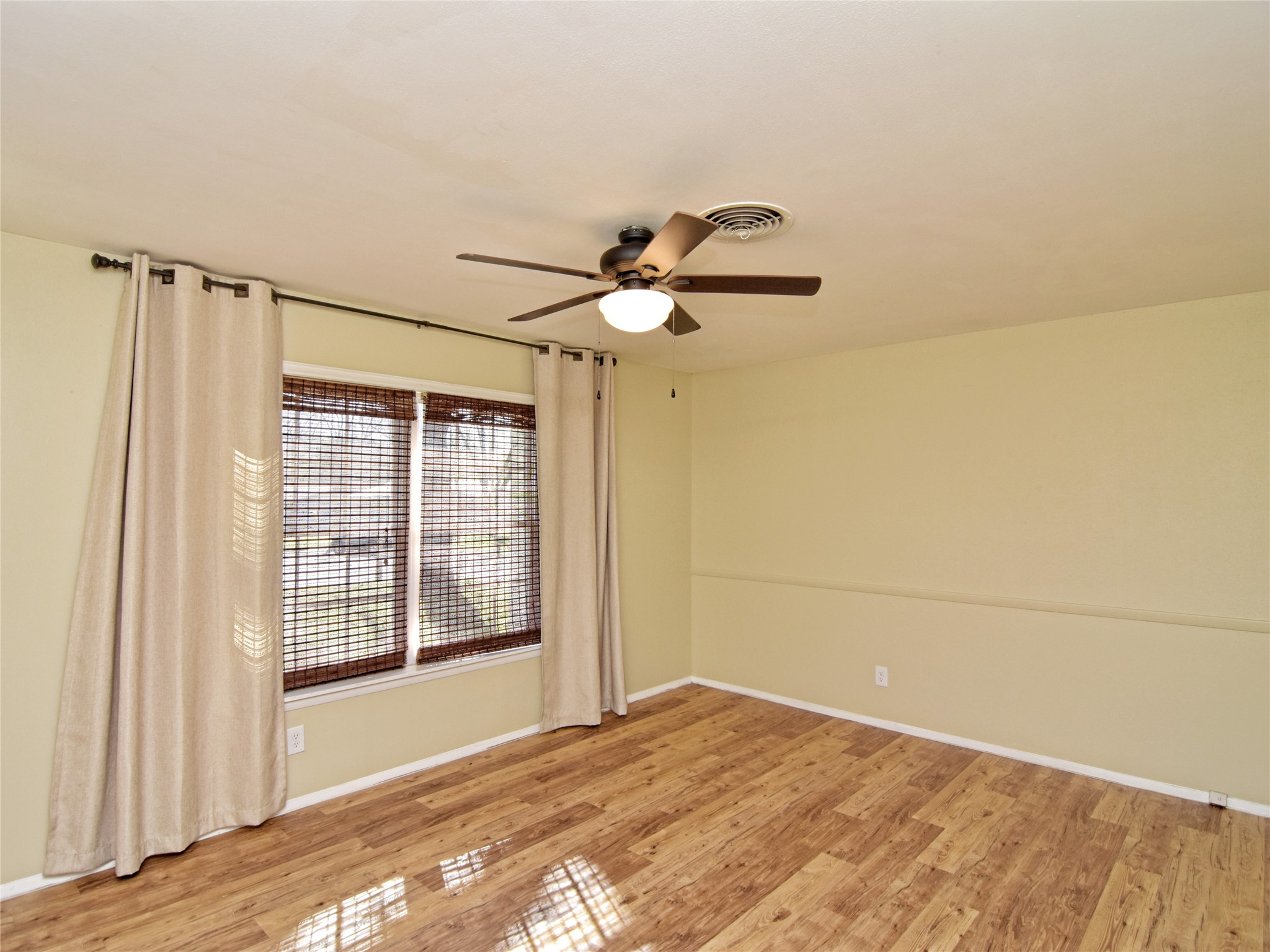 5300 Middale Lane Austin, TX 78723 - Photo 3 of 20