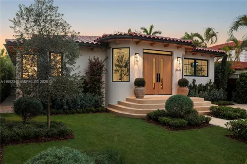 $4,400,000 | 4430 Royal Palm Avenue, Miami Beach, FL 33140