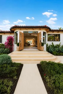 $4,195,000 | 4430 Royal Palm Avenue, Miami Beach, FL 33140