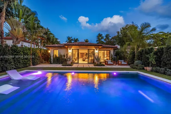 $4,400,000 | 4430 Royal Palm Avenue, Miami Beach, FL 33140