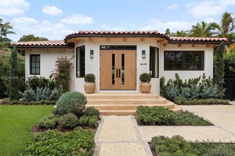 $4,400,000 | 4430 Royal Palm Avenue, Miami Beach, FL 33140