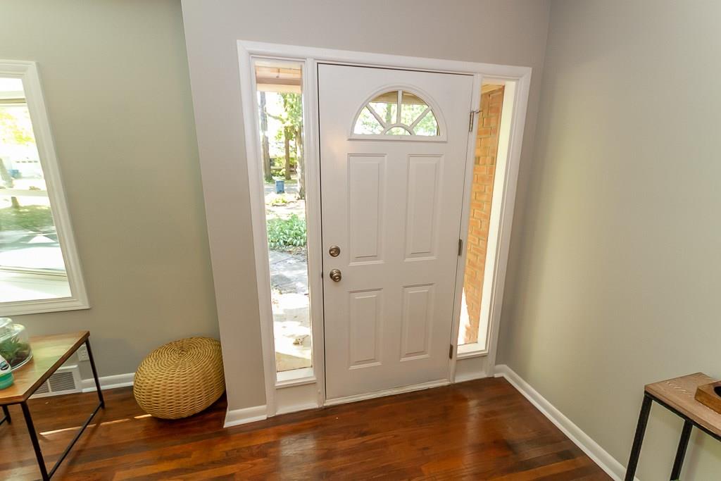 4505 Melbourne Road Indianapolis, IN 46228 - Photo 7 of 42 Gallery Image 7