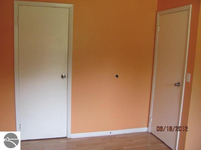 12140 Aylsworth Road Beulah, MI 49617 - Photo 17 of 25 1738061-16.JPG